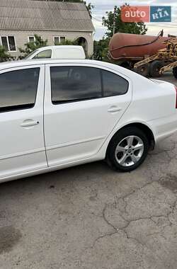 Ліфтбек Skoda Octavia 2012 в 