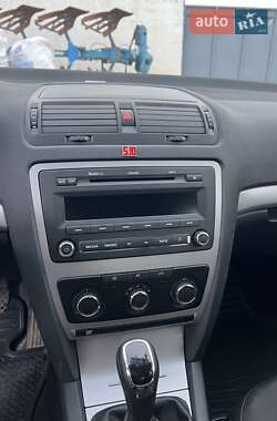 Ліфтбек Skoda Octavia 2012 в 
