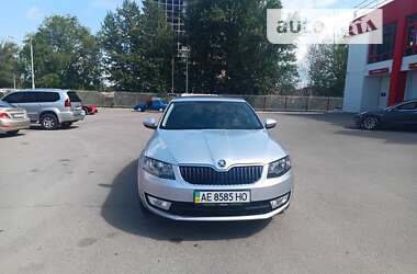 Лифтбек Skoda Octavia 2016 в Днепре