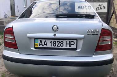 Лифтбек Skoda Octavia 2008 в Киеве