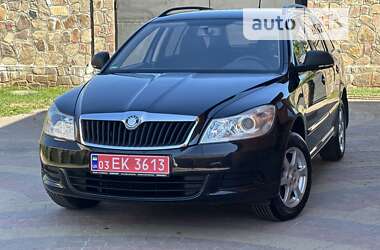 Универсал Skoda Octavia 2009 в Сарнах