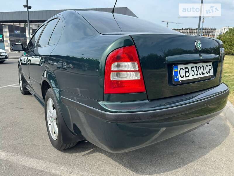 Ліфтбек Skoda Octavia 2004 в Києві