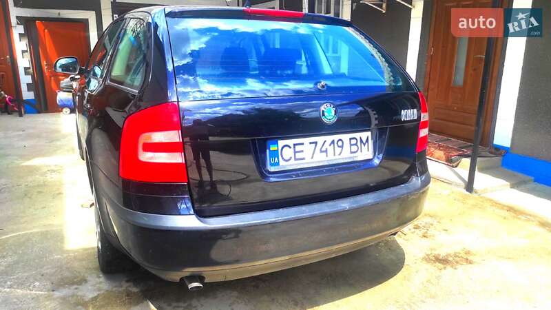 Універсал Skoda Octavia 2012 в Хотині