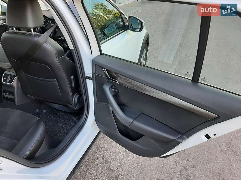 Універсал Skoda Octavia 2014 в Вінниці