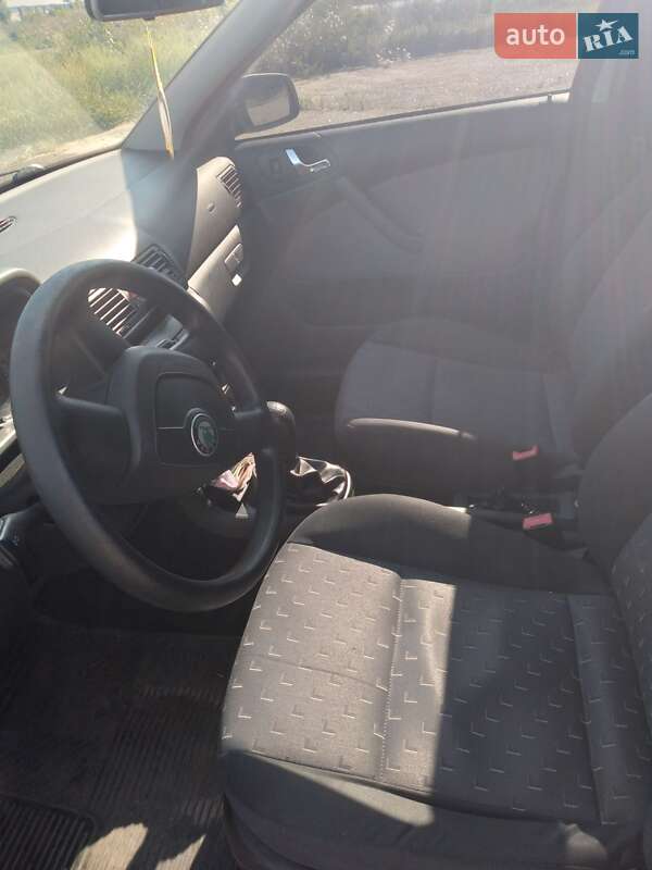 Ліфтбек Skoda Octavia 2010 в Черкасах