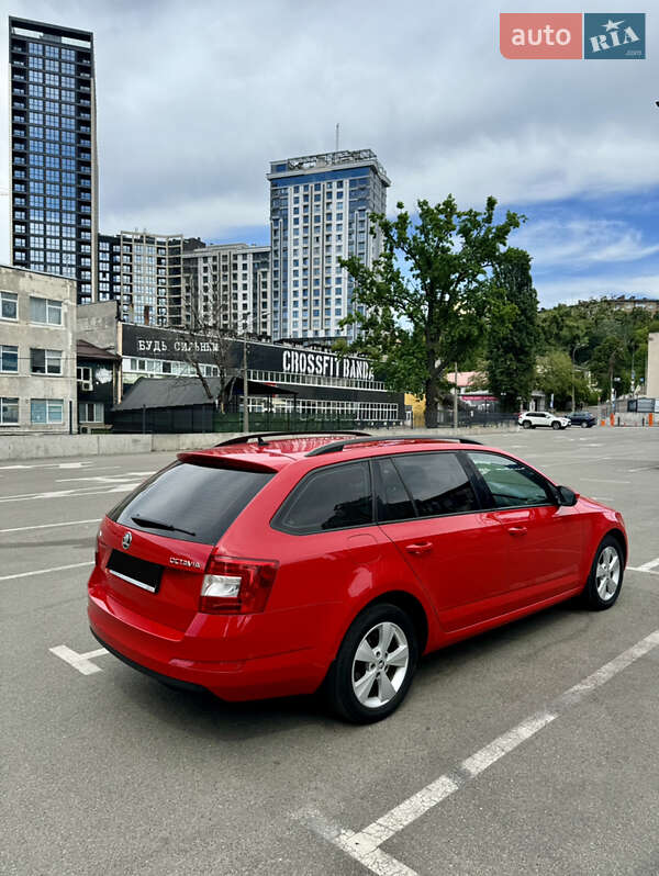 Универсал Skoda Octavia 2016 в Киеве