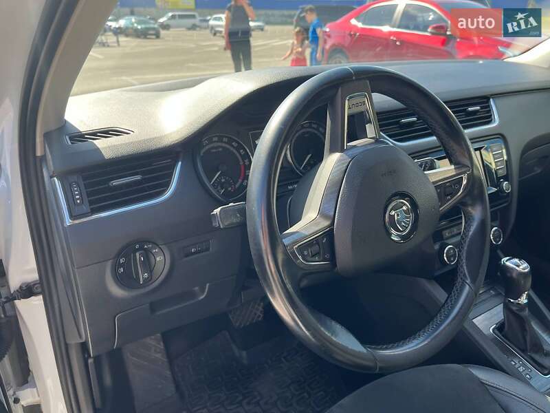 Універсал Skoda Octavia 2014 в Вінниці