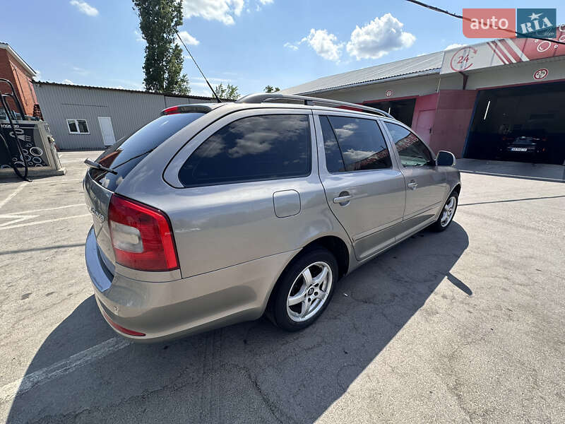 Універсал Skoda Octavia 2009 в Калинівці