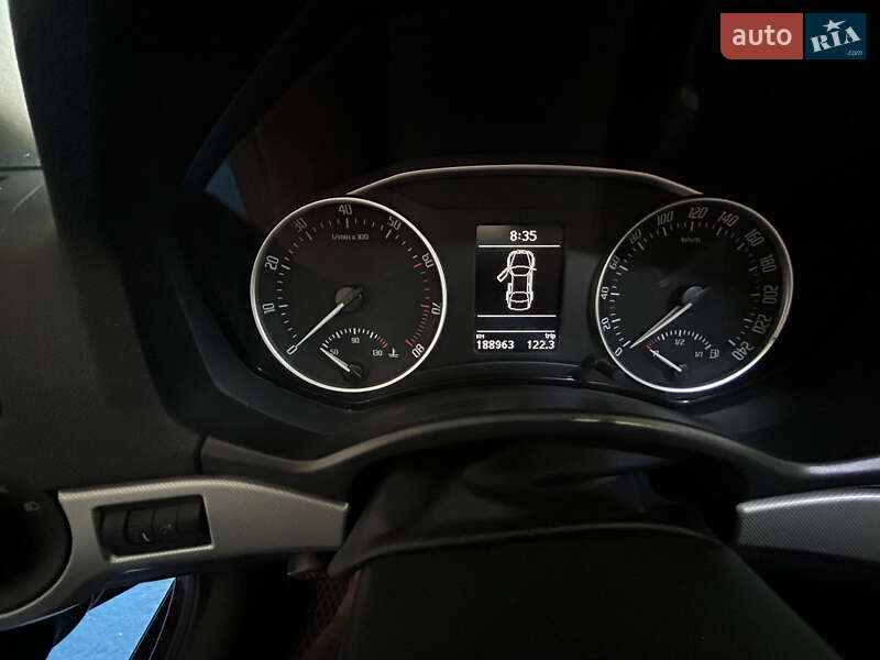 Универсал Skoda Octavia 2011 в Монастырище