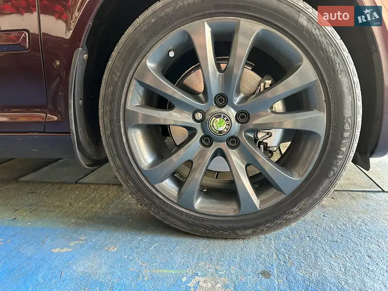 Універсал Skoda Octavia 2011 в 