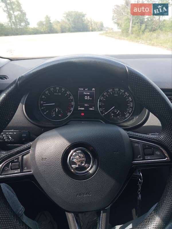 Универсал Skoda Octavia 2015 в Бердичеве фото 14 Универсал Skoda Octavia 2015 в Бердичеве