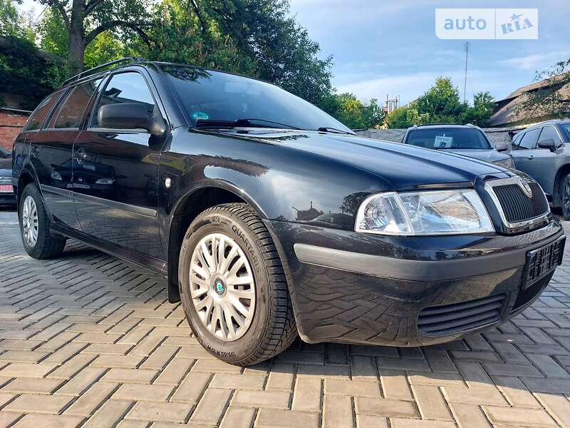 Універсал Skoda Octavia 2008 в Сумах