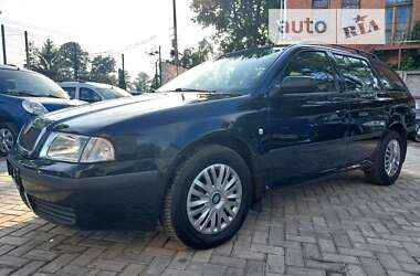 Універсал Skoda Octavia 2008 в Сумах