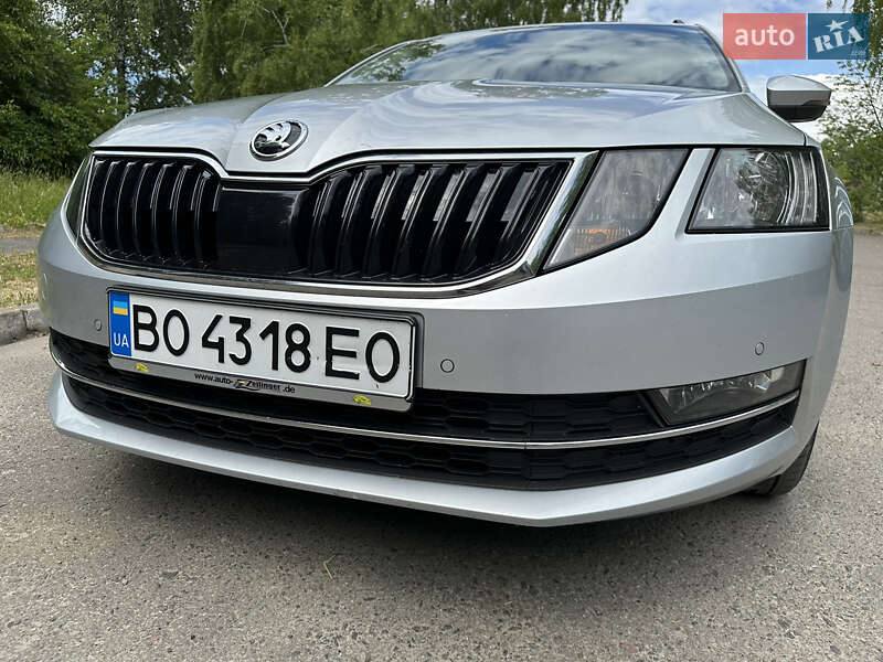 Универсал Skoda Octavia 2018 в Золочеве