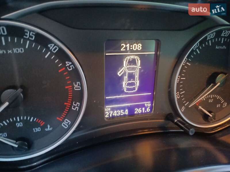 Универсал Skoda Octavia 2010 в Лановцах