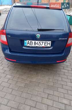 Універсал Skoda Octavia 2012 в 
