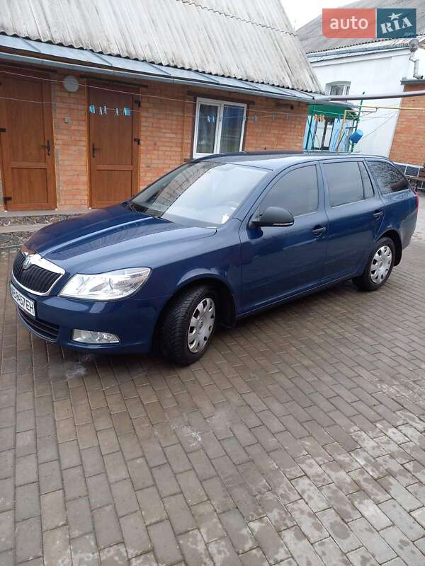 Универсал Skoda Octavia 2012 в Виннице