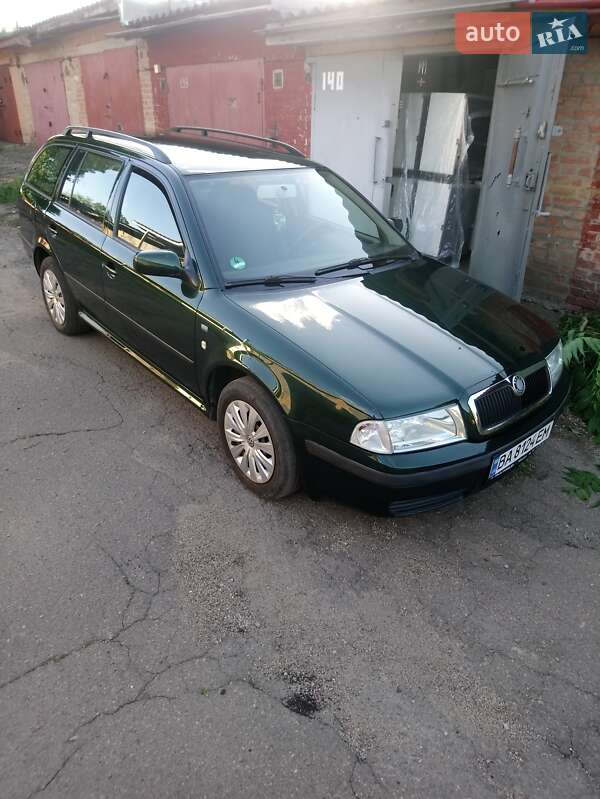 Універсал Skoda Octavia 2003 в Кропивницькому