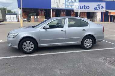 Ліфтбек Skoda Octavia 2010 в Кам'янському