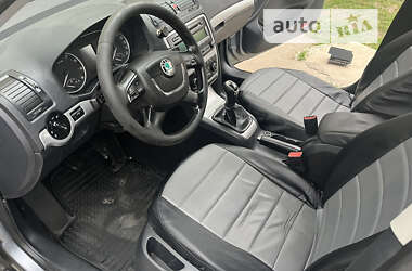 Лифтбек Skoda Octavia 2012 в 