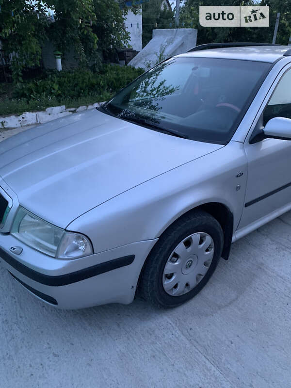 Універсал Skoda Octavia 2002 в Іванкові