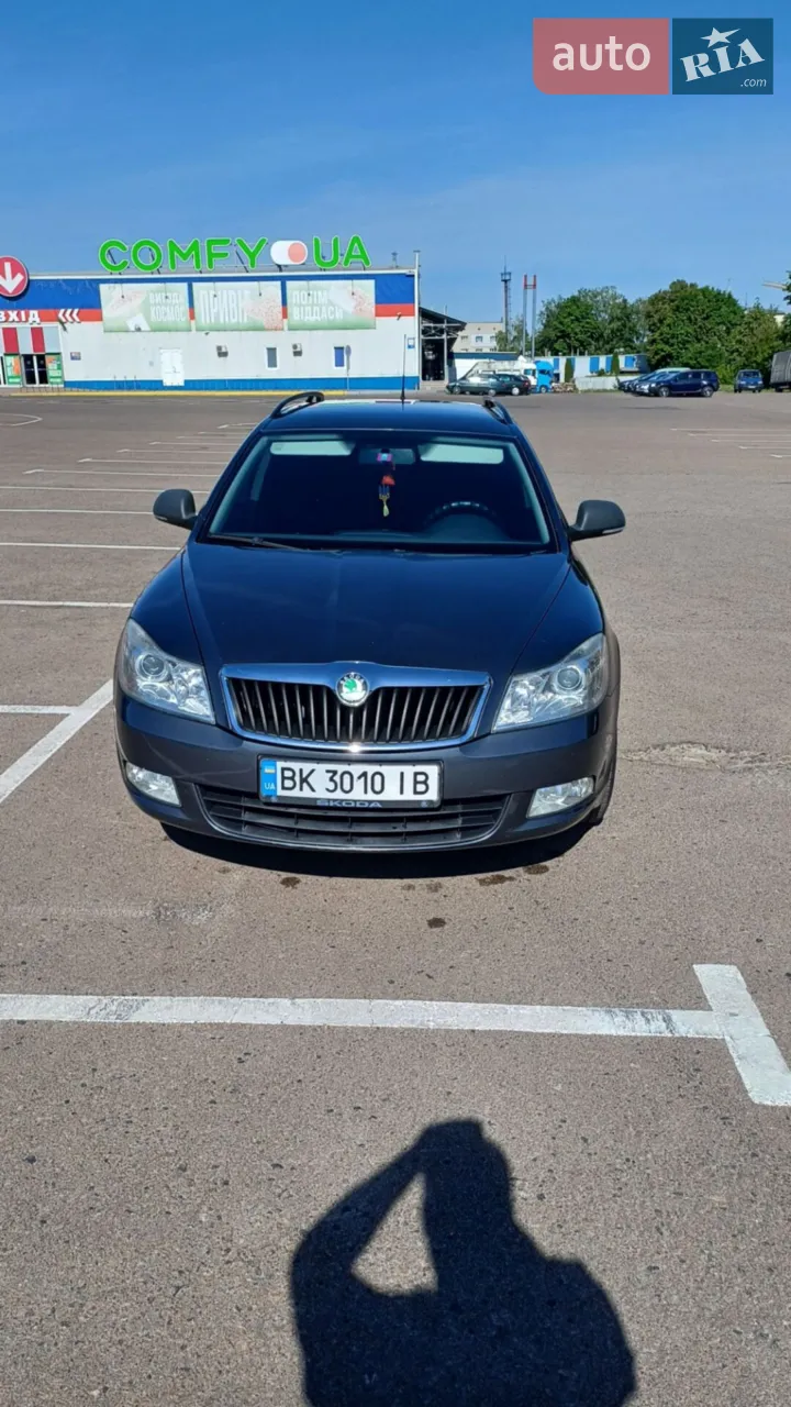2010 Skoda Octavia - мініатюра 22