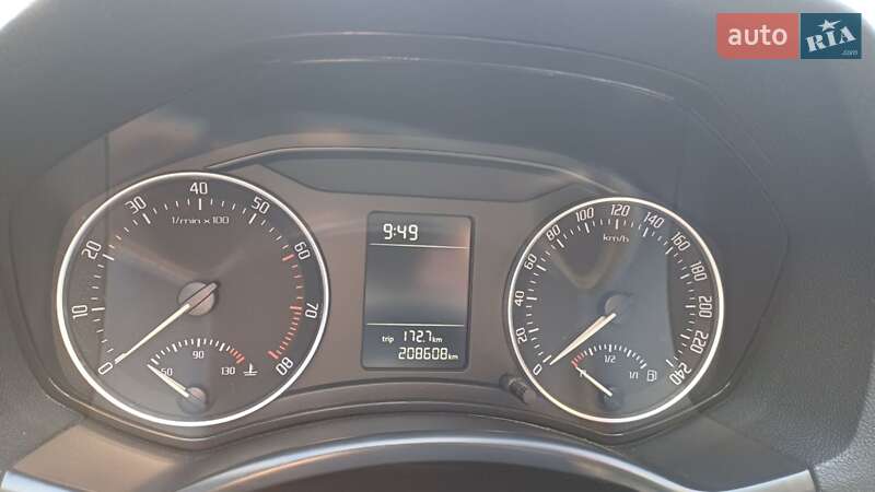 Универсал Skoda Octavia 2009 в Ровно