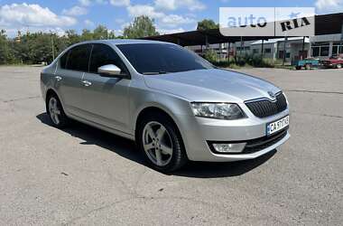 Ліфтбек Skoda Octavia 2015 в Тальному