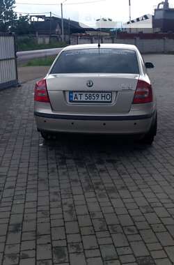 Лифтбек Skoda Octavia 2004 в Рожнятове