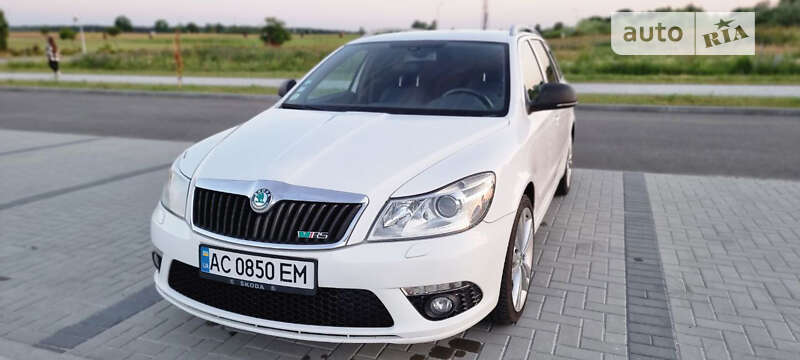 Універсал Skoda Octavia 2012 в Луцьку