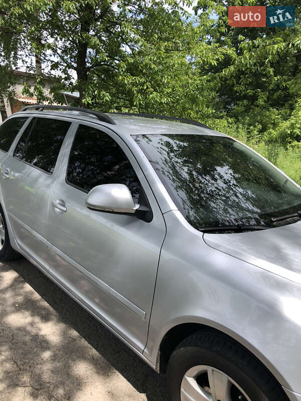 Универсал Skoda Octavia 2011 в Виннице