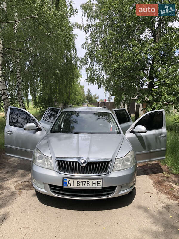 Универсал Skoda Octavia 2011 в Виннице