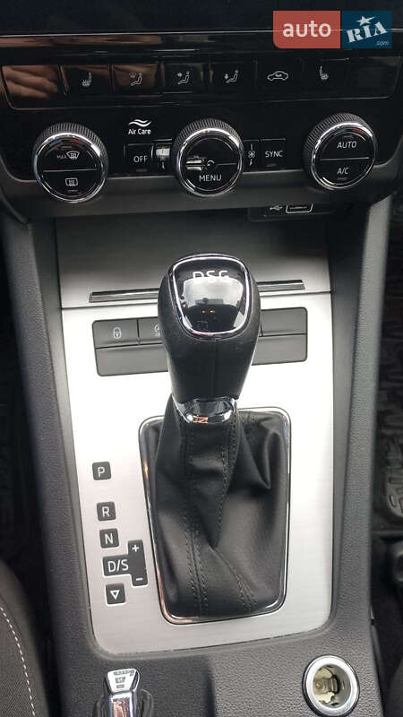 Лифтбек Skoda Octavia 2019 в Киеве