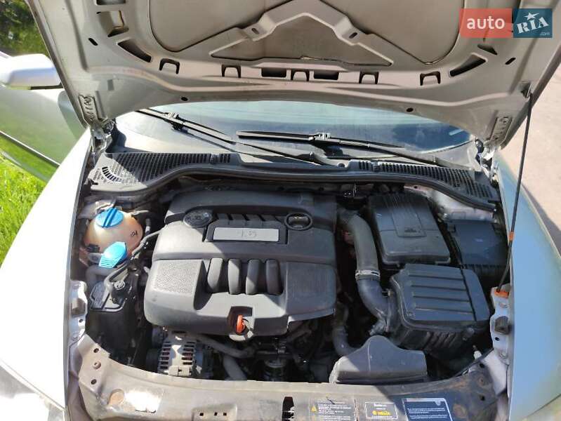 Ліфтбек Skoda Octavia 2008 в Дніпрі