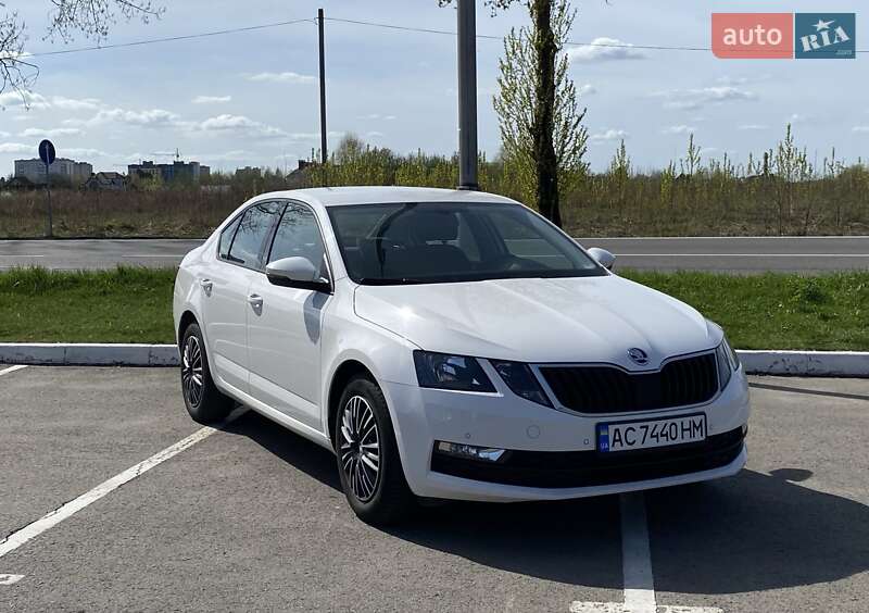 Лифтбек Skoda Octavia 2018 в Луцке