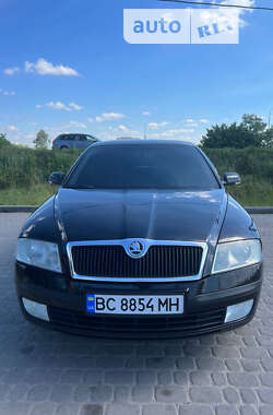 Лифтбек Skoda Octavia 2008 в Новояворовске