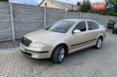 Ліфтбек Skoda Octavia 2005 в 