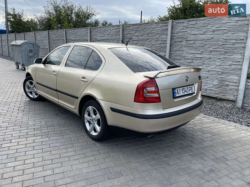 Лифтбек Skoda Octavia 2005 в Белой Церкви