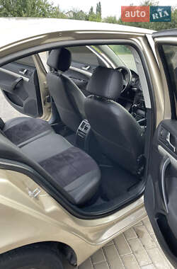 Ліфтбек Skoda Octavia 2005 в 