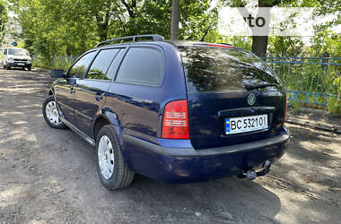 Універсал Skoda Octavia 2003 в Червонограді