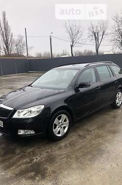 Універсал Skoda Octavia 2010 в Дніпрі