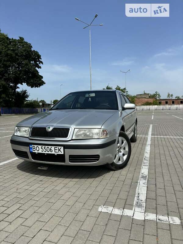 Лифтбек Skoda Octavia 2003 в Тернополе