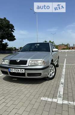 Лифтбек Skoda Octavia 2003 в Тернополе