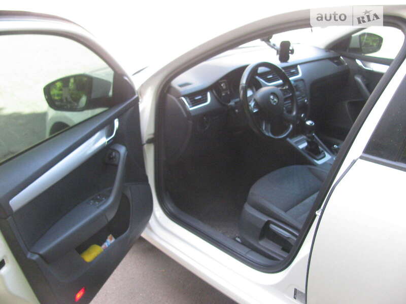 Універсал Skoda Octavia 2014 в Києві фото 9 Універсал Skoda Octavia 2014 в Києві