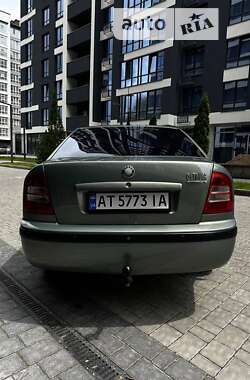 Ліфтбек Skoda Octavia 2002 в Івано-Франківську