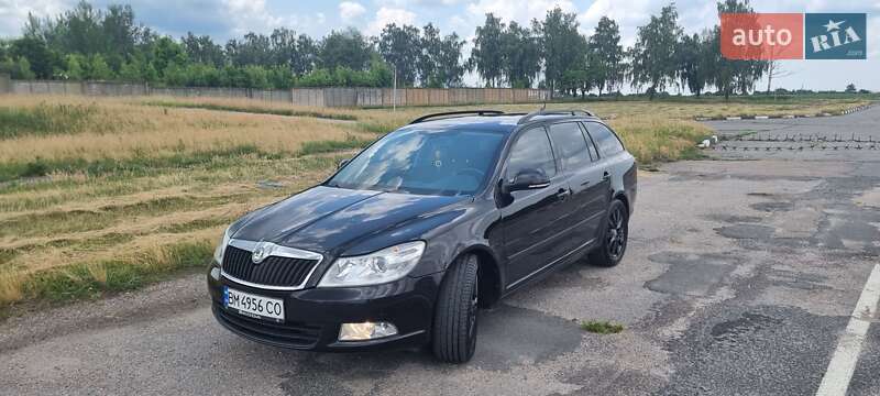 Універсал Skoda Octavia 2012 в Сумах