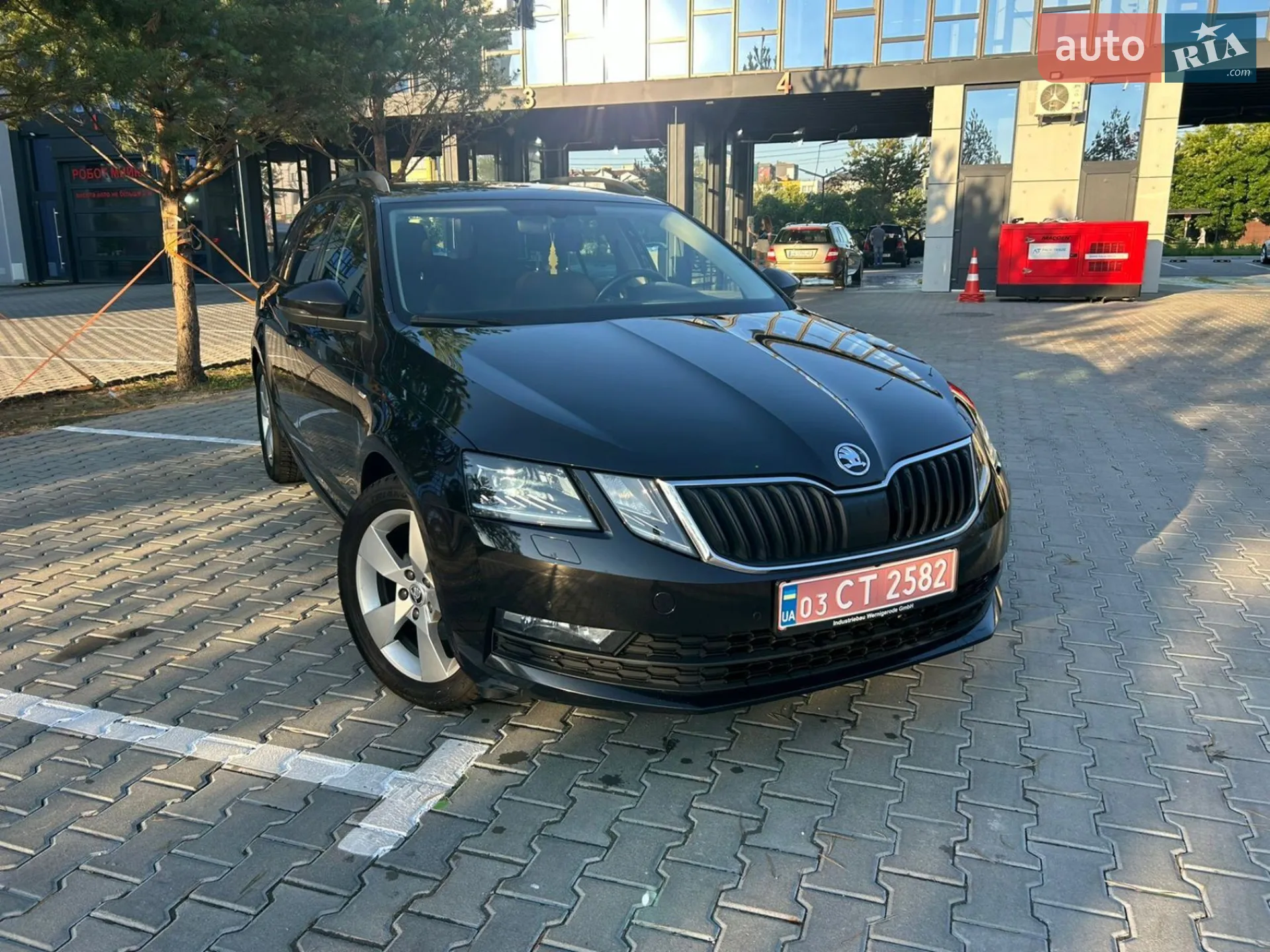 2018 Skoda Octavia - мініатюра 12