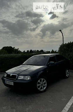 Лифтбек Skoda Octavia 2000 в Виннице