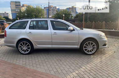 Универсал Skoda Octavia 2010 в Киеве