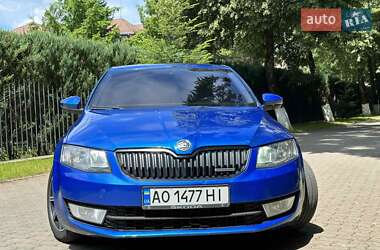 Лифтбек Skoda Octavia 2013 в 